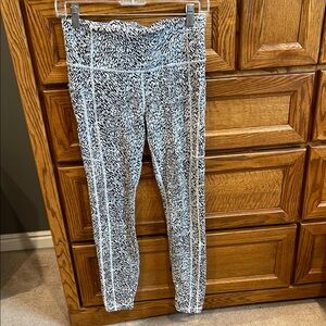 Athleta Black and White Patterned Leggings